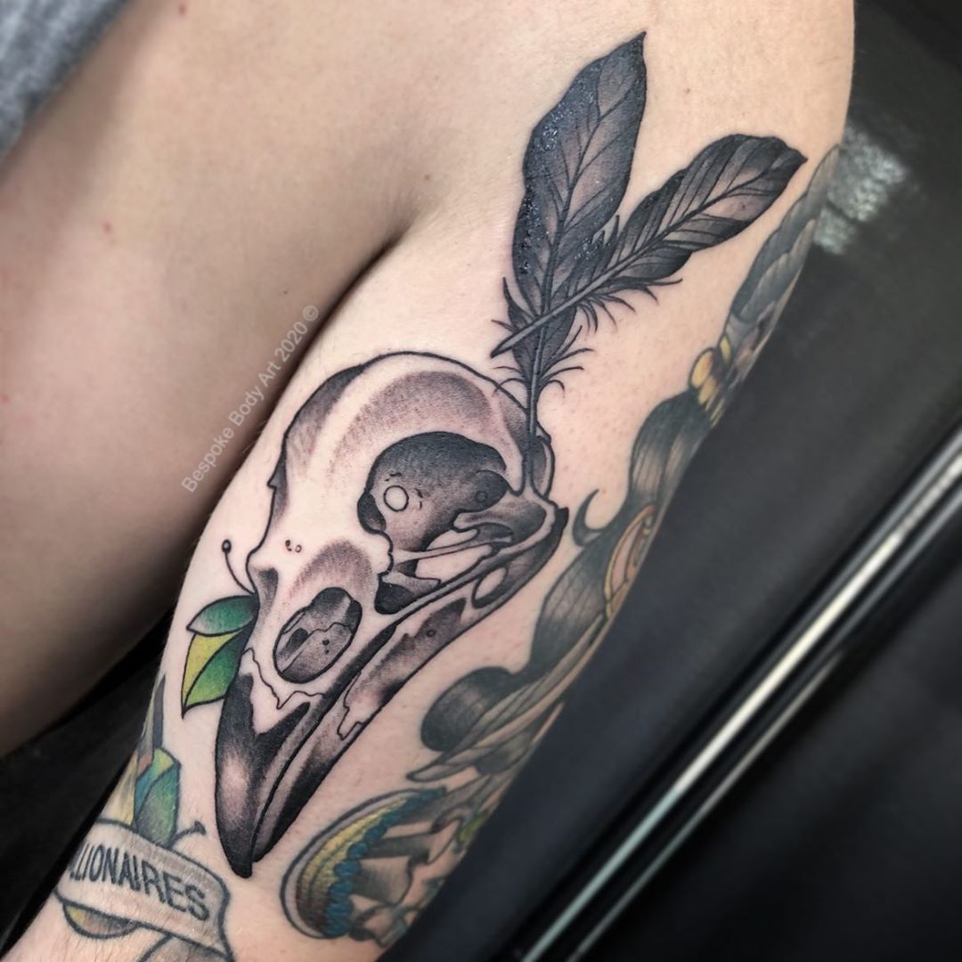 TATTOO OF AN EAGLE SKULL