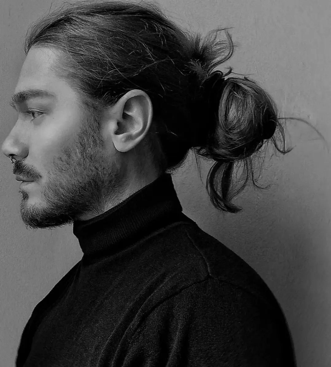  Aesthetic Low ManBun 