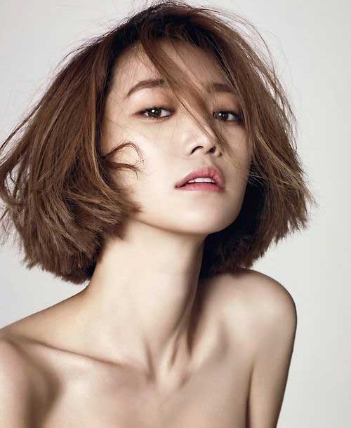 Korean layered chin length bob 