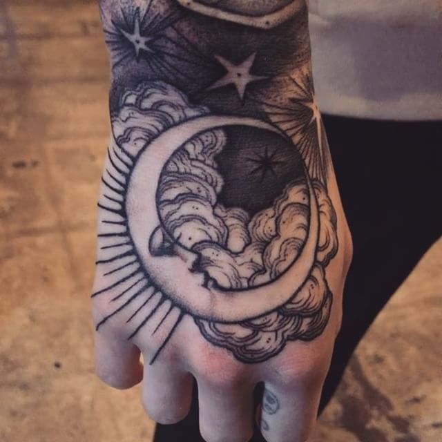 From Crescent to Full: 30 Creative Moon Tattoo Ideas for Lunar Enthusiasts Top Beauty Magazines