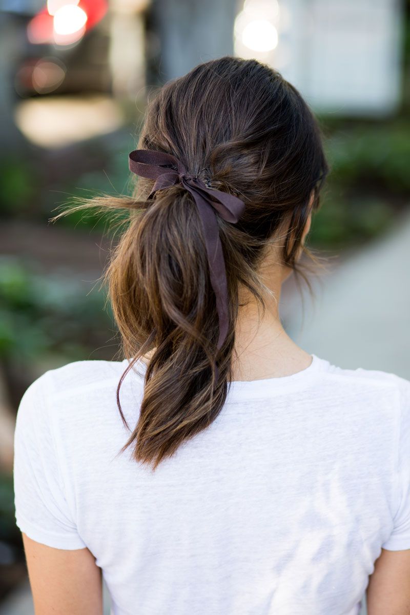 Textured Ponytail With Ribbon Hairstyle For Prom