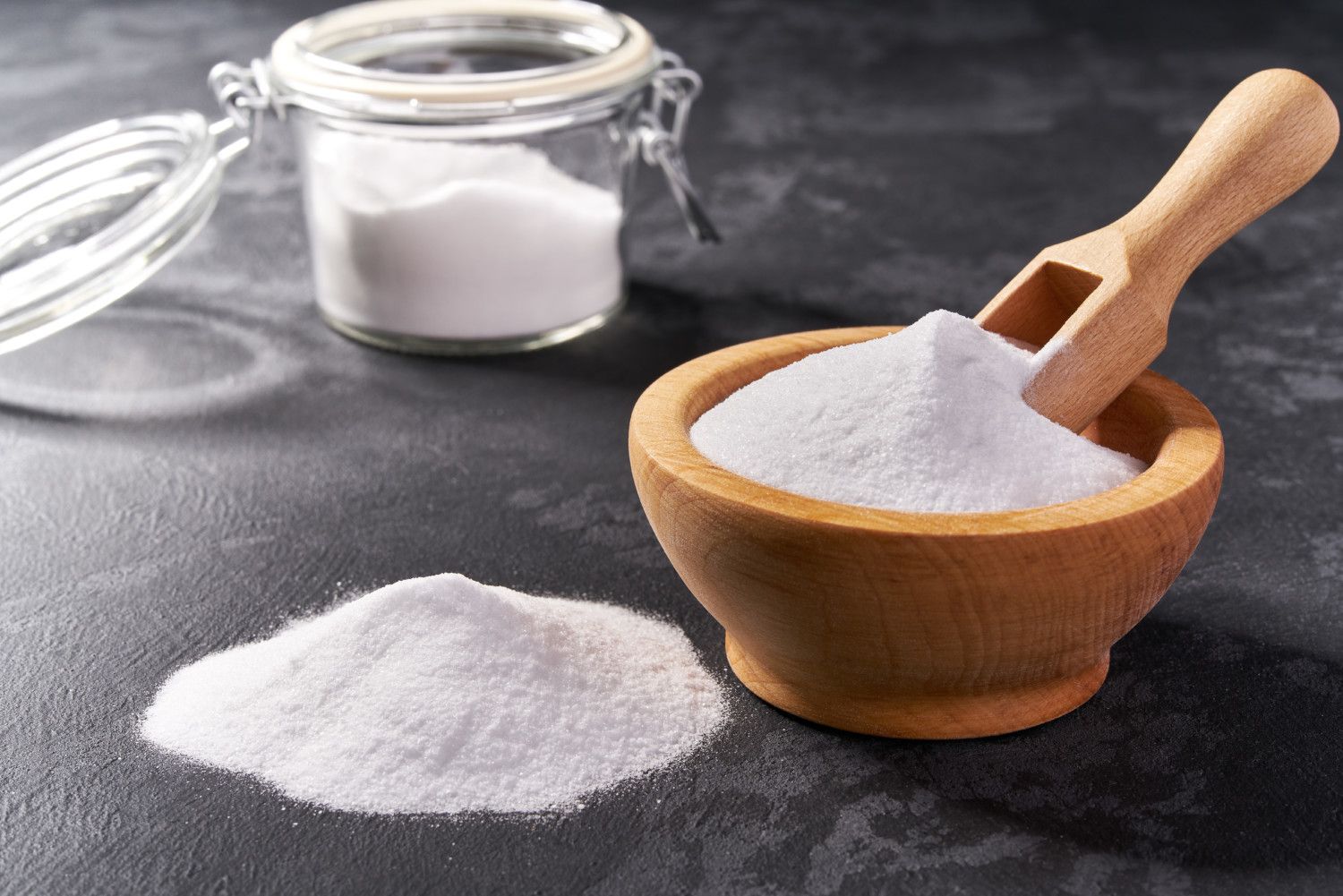 baking soda for greasy hair 