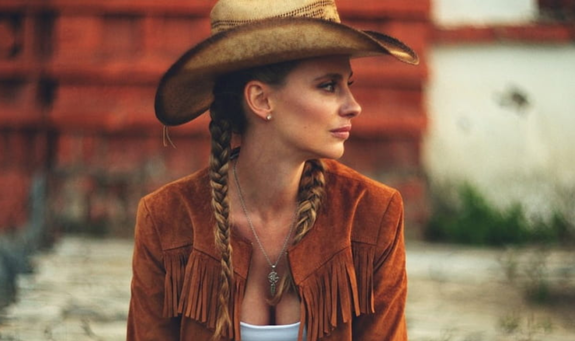 Cowgirl Hairstyles 20 Unique Ideas For Styling Top Beauty Magazines