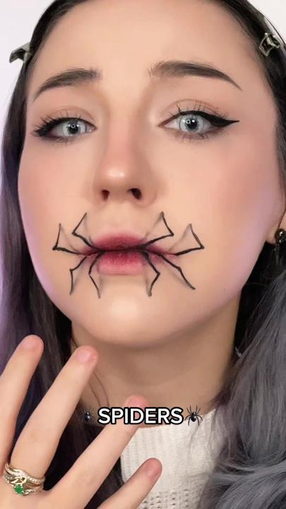 Spider Lips makeup