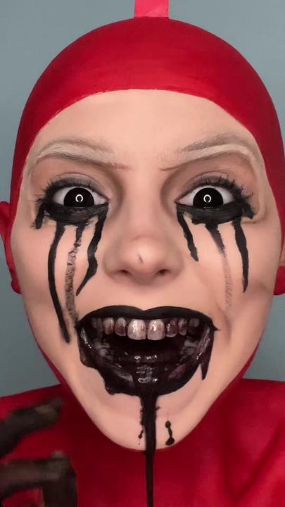 Creepy Teletubbies makeup