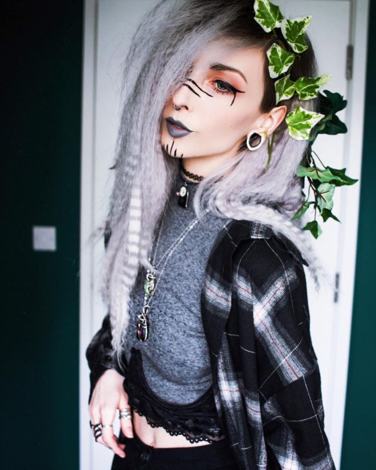 Halloween Witch Hairstyles - 20 Witchy IdeadsTop Beauty Magazines