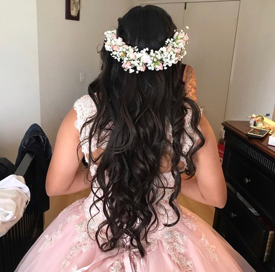 loose curls quinceanera 