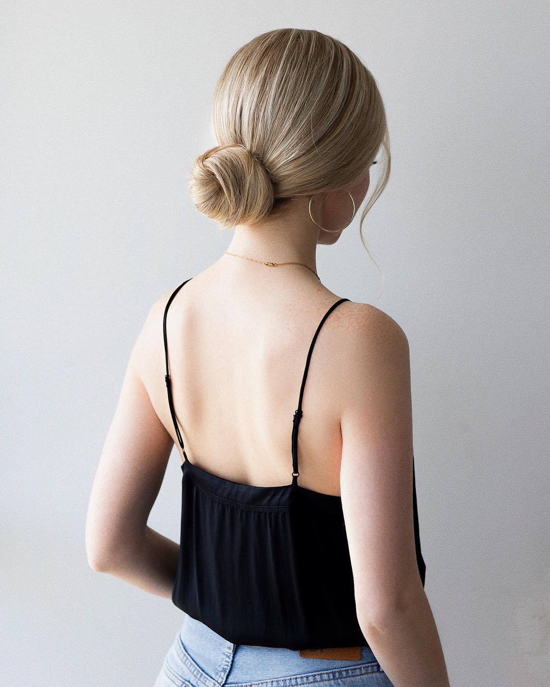 Smooth Knotted Low Bun