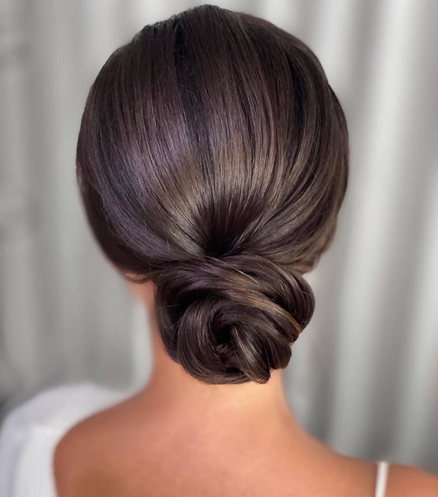 Smooth Low Bun