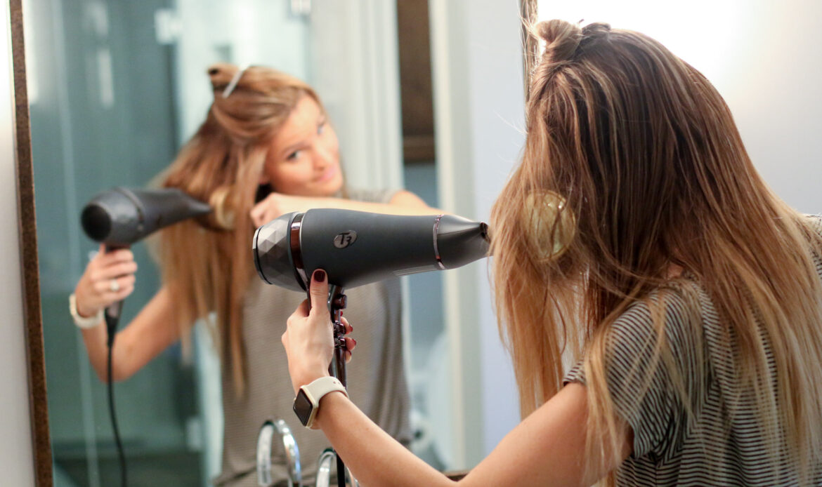 Top Hairstyling Mistakes You’re Probably Making in 2025